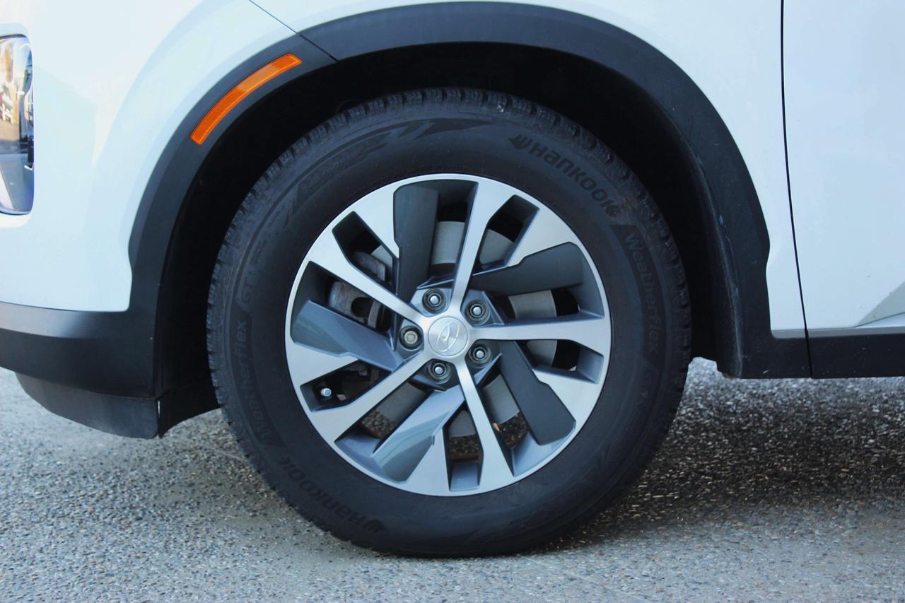 2021 Hyundai PALISADE Essential Photo