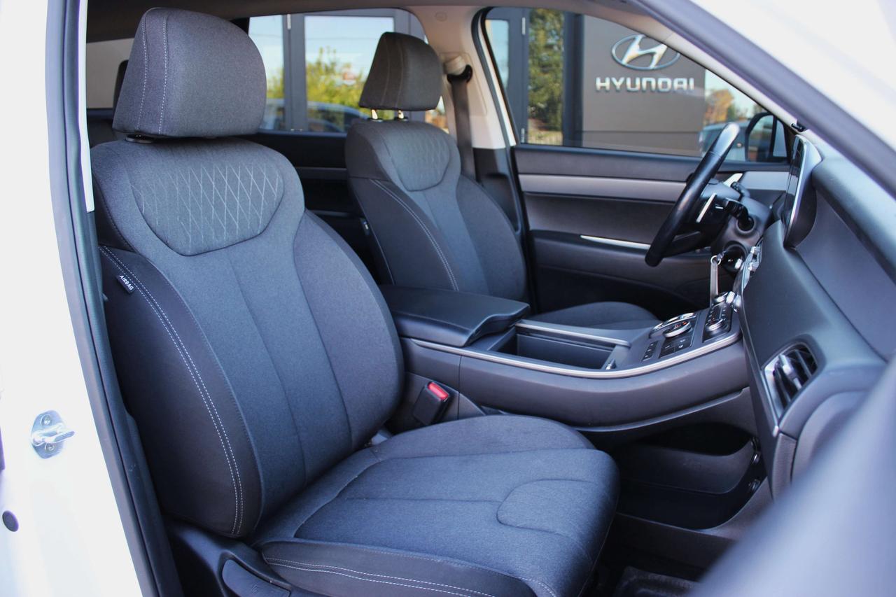 2021 Hyundai PALISADE Essential Photo
