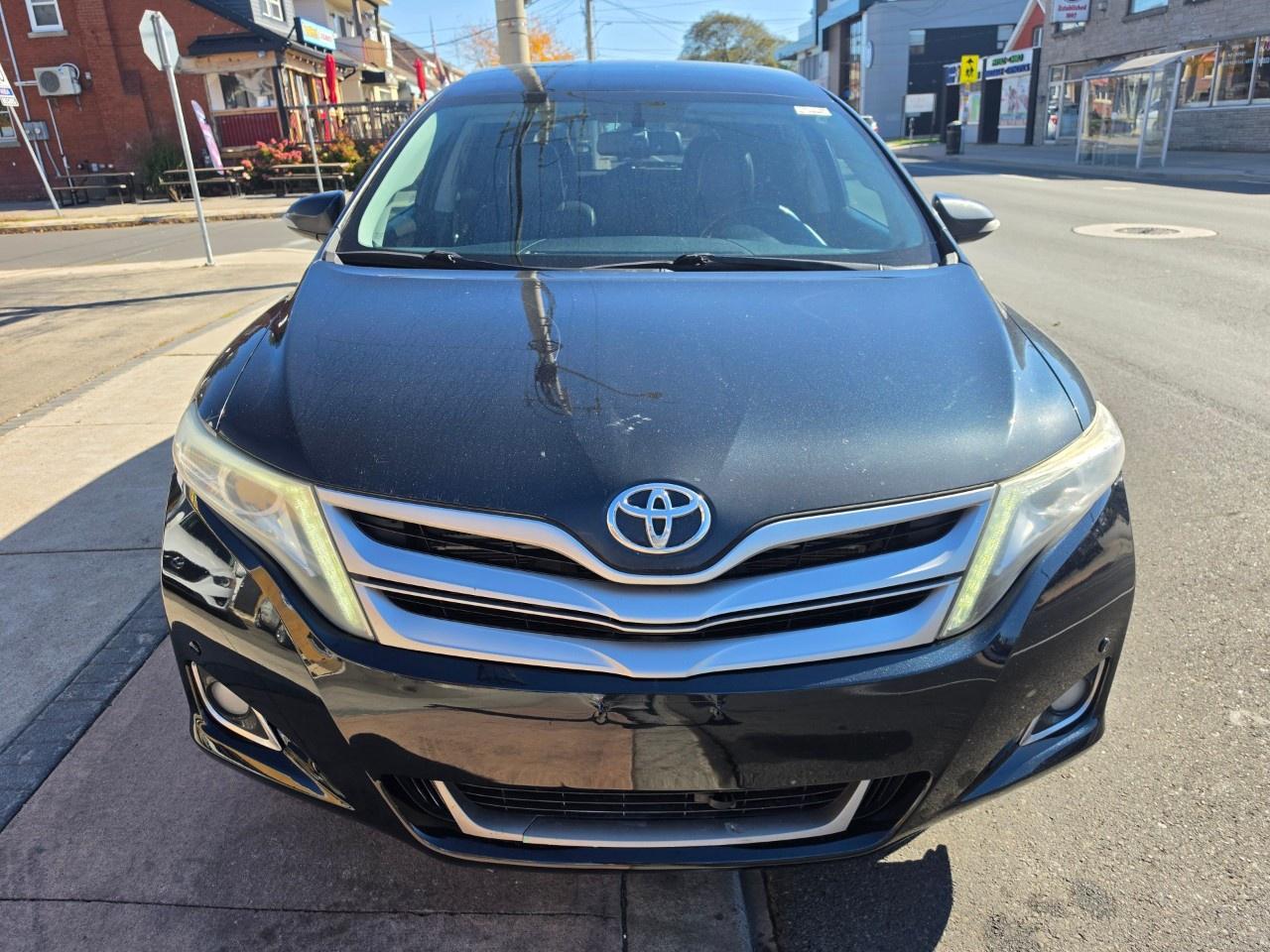 2016 Toyota Venza 4DR WGN V6 AWD Photo1