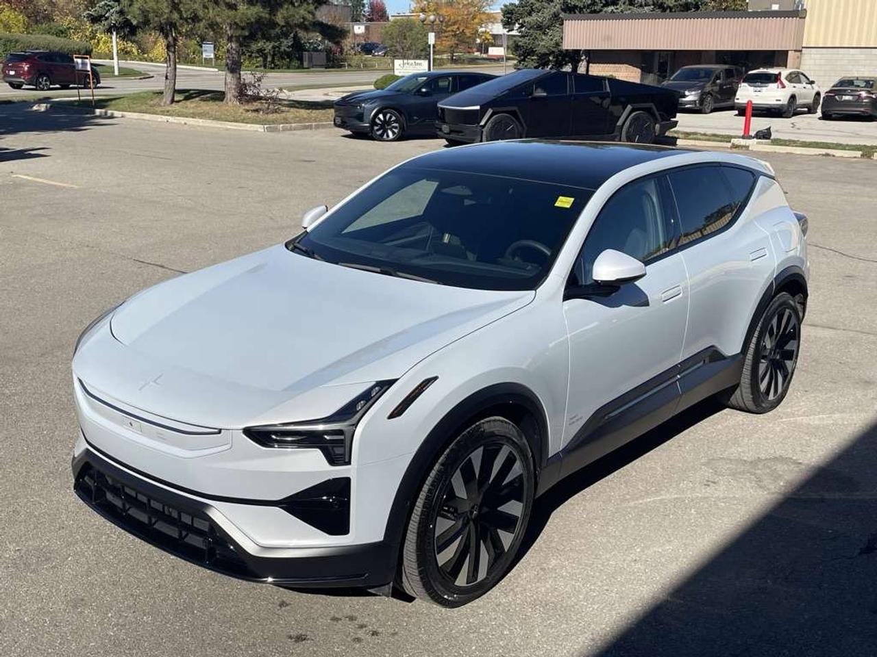 2025 Polestar 3 Long Range Dual Motor AWD   Clean! Low Mileage! Photo
