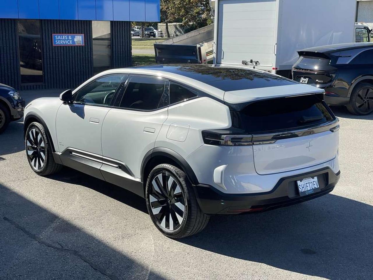 2025 Polestar 3 Long Range Dual Motor AWD   Clean! Low Mileage! Photo