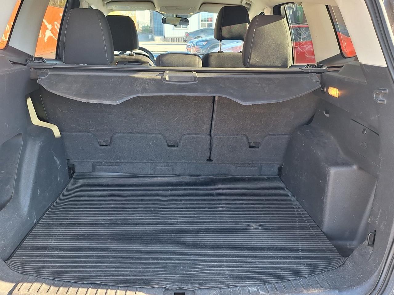 2015 Ford Escape SE Photo
