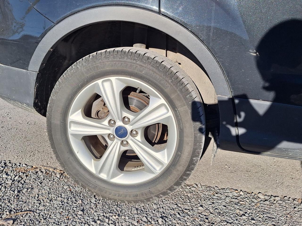 2015 Ford Escape SE Photo