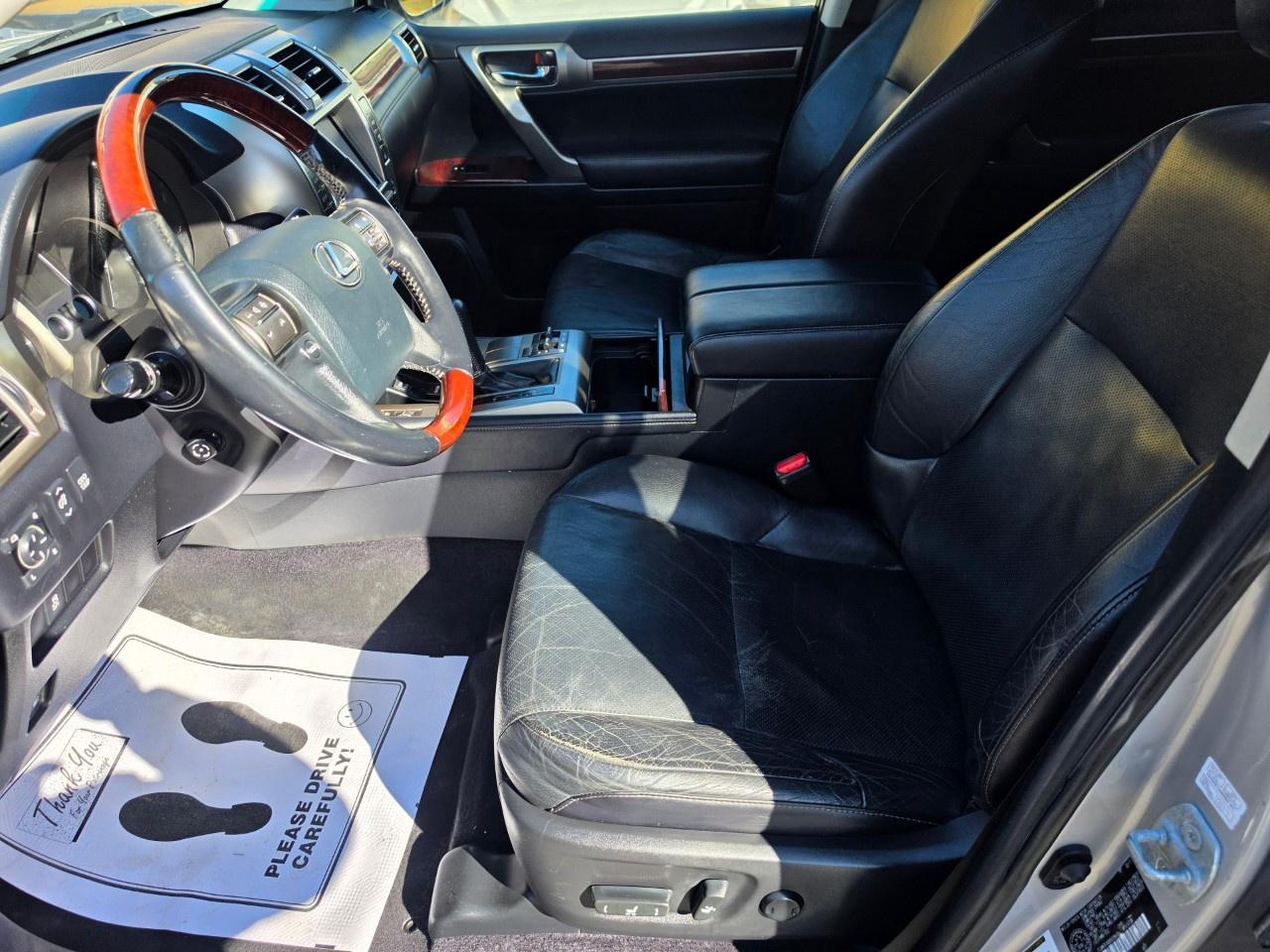 2011 Lexus GX 460 4WD 4dr Photo
