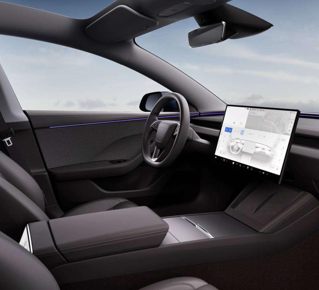 2024 Tesla Model 3 RWD   Refreshed Highland! HW4! Photo