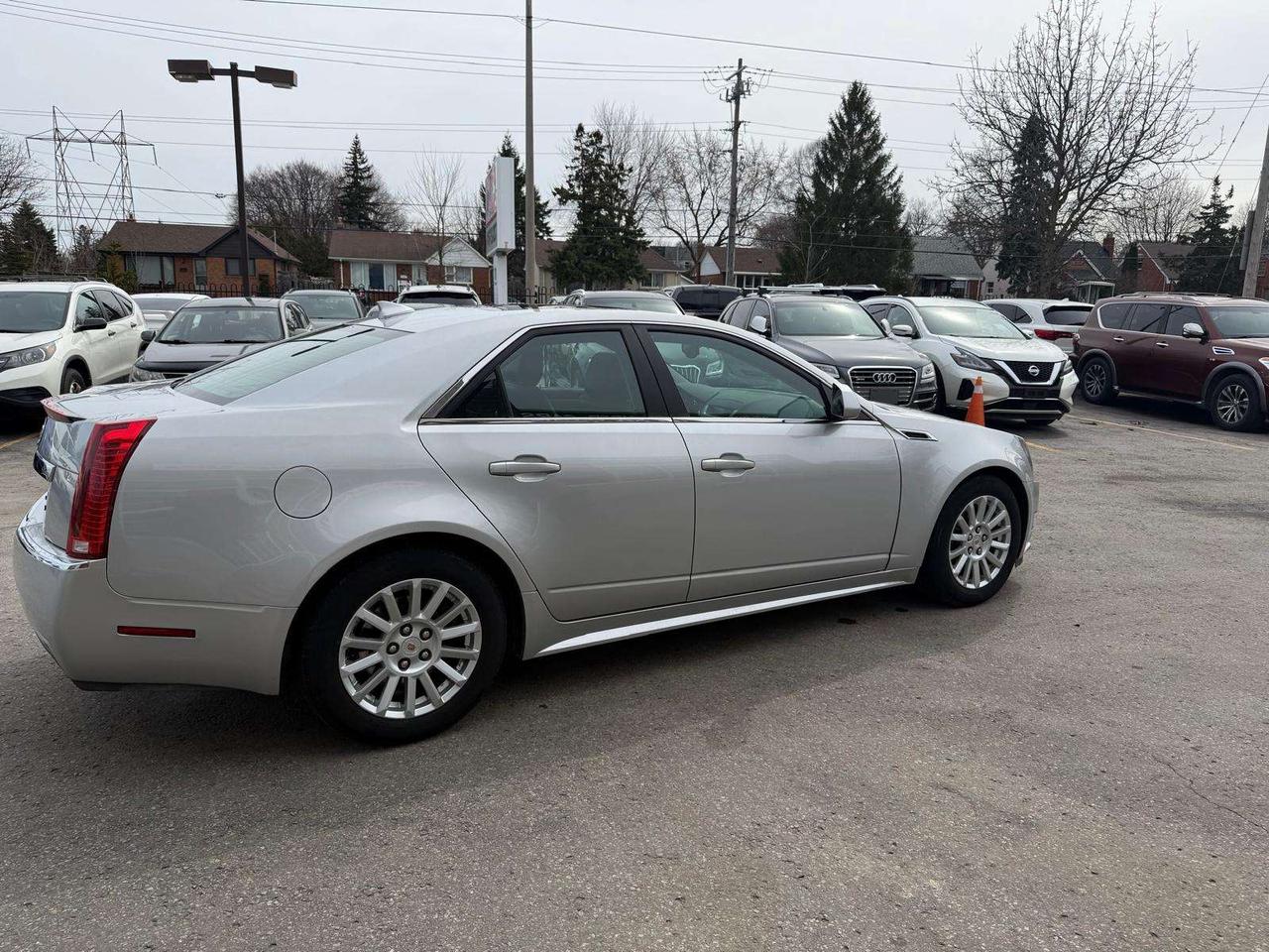 2011 Cadillac CTS Leather, 1 owner, low km, well maintained ! Photo