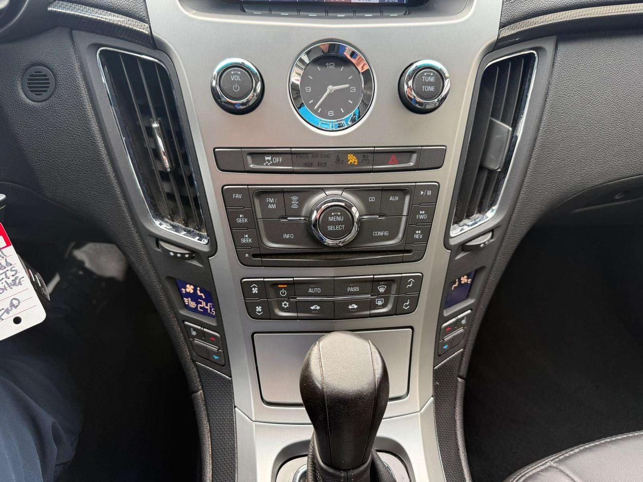 2011 Cadillac CTS Leather, 1 owner, low km, well maintained ! Photo