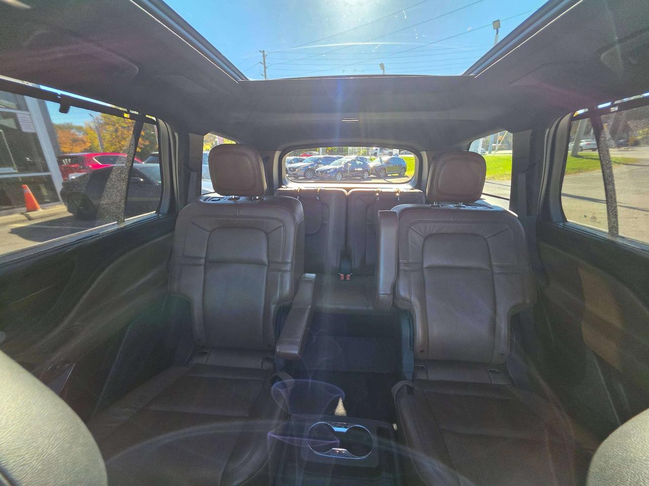 2020 Lincoln Aviator 6 PASSENGER RESERIVE CLEAN CARFAX Photo