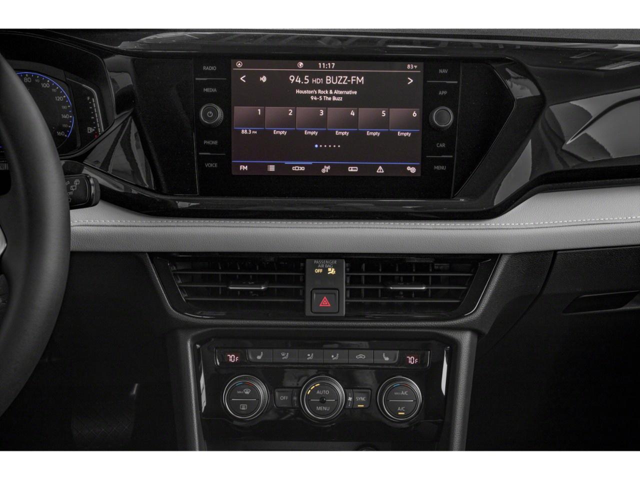 2022 Volkswagen Taos Highline 4MOTION Photo