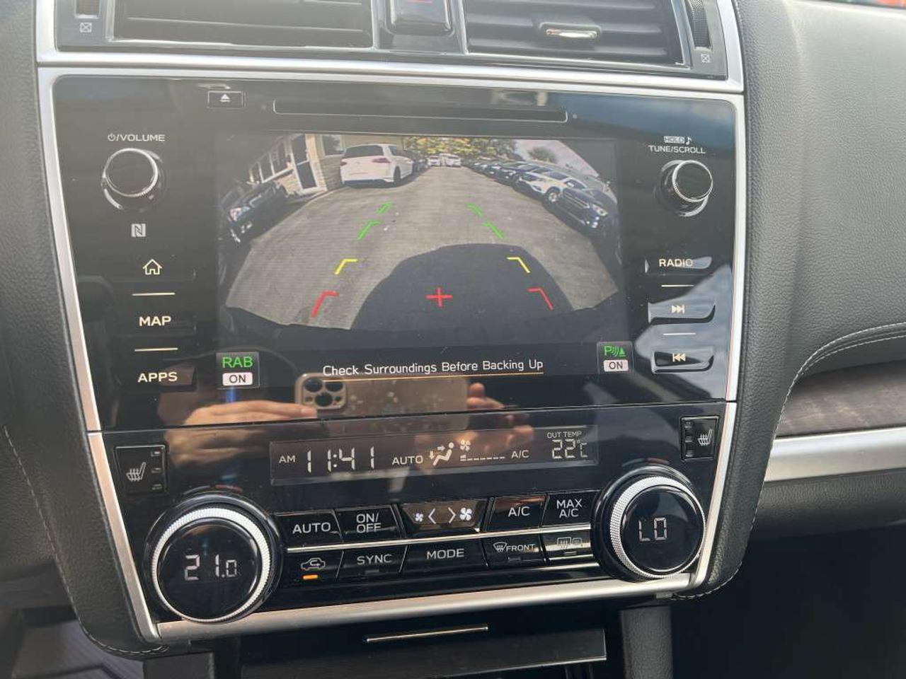 2019 Subaru Outback LIMITED Photo