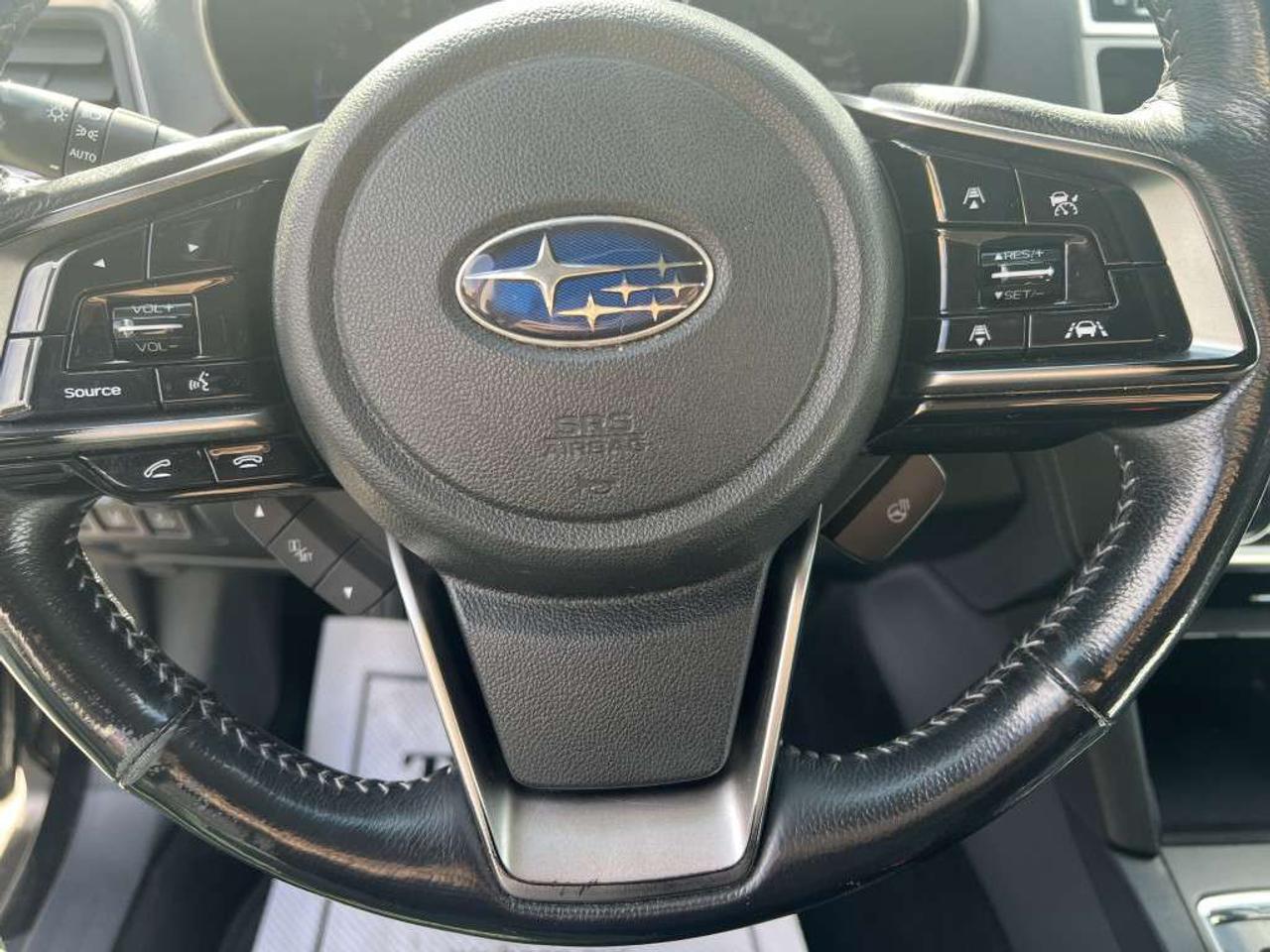2019 Subaru Outback LIMITED Photo
