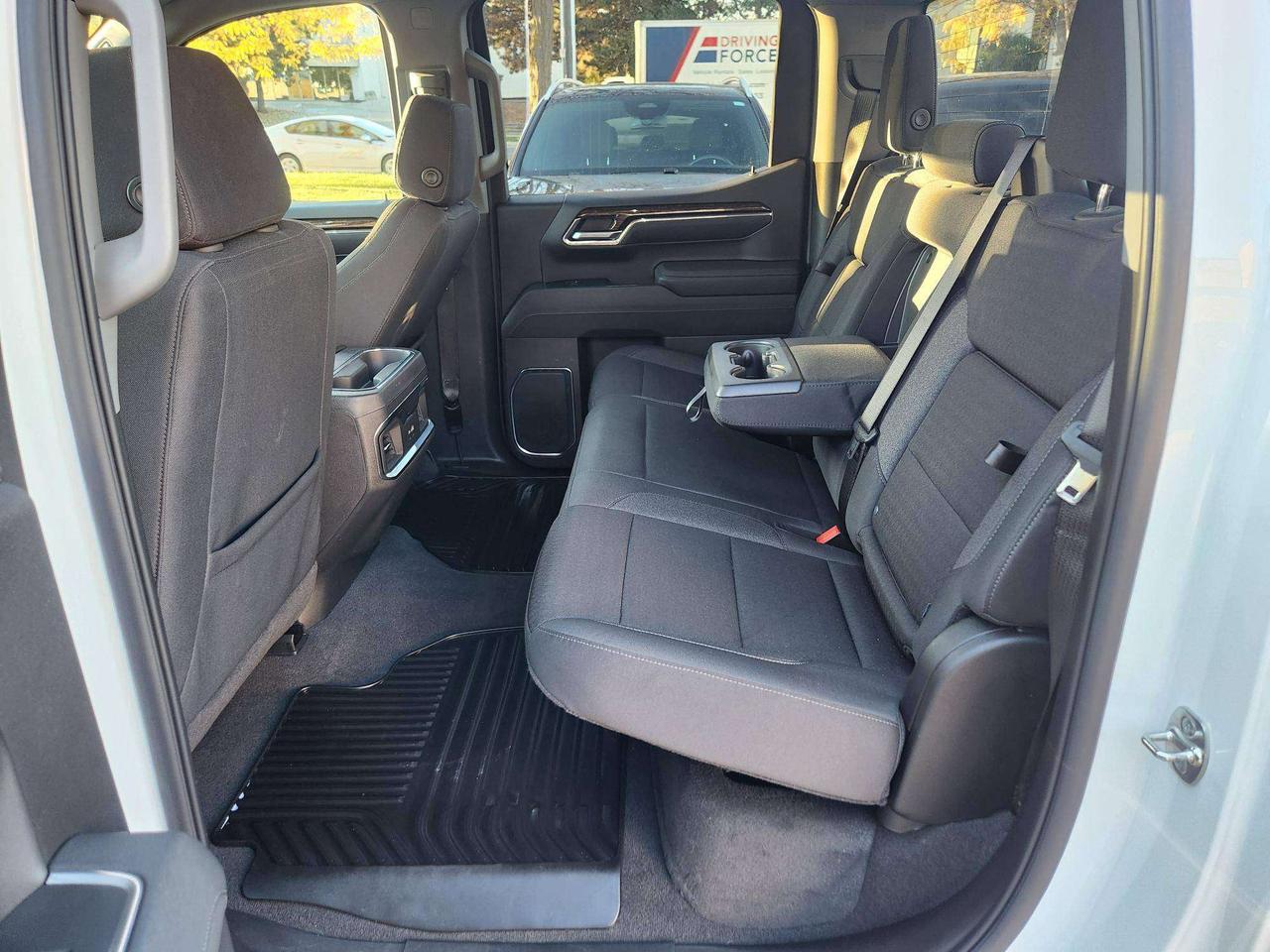2026 GMC Sierra 1500 ELEVATION, 5.3LV8, CARPLAY, REMOTE STARTER Photo