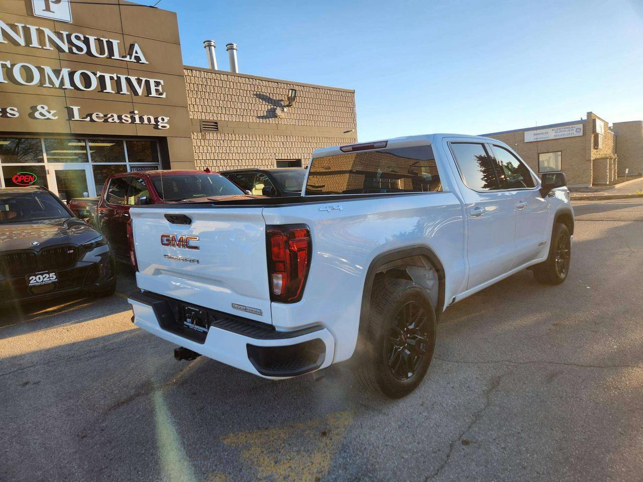 2026 GMC Sierra 1500 ELEVATION, 5.3LV8, CARPLAY, REMOTE STARTER Photo