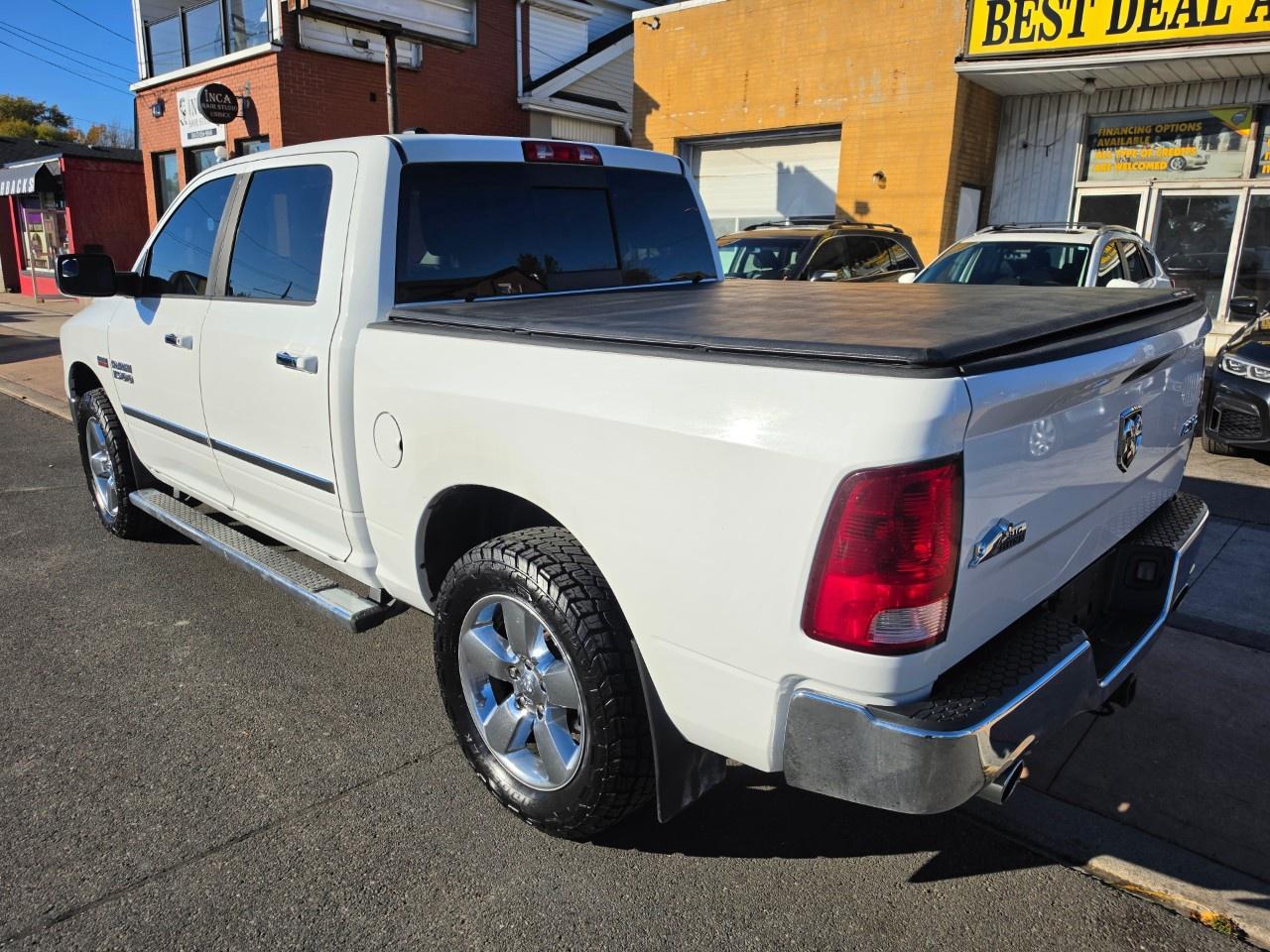 2014 RAM 1500 4WD Crew Cab 5.7 Ft Box Big Horn Photo