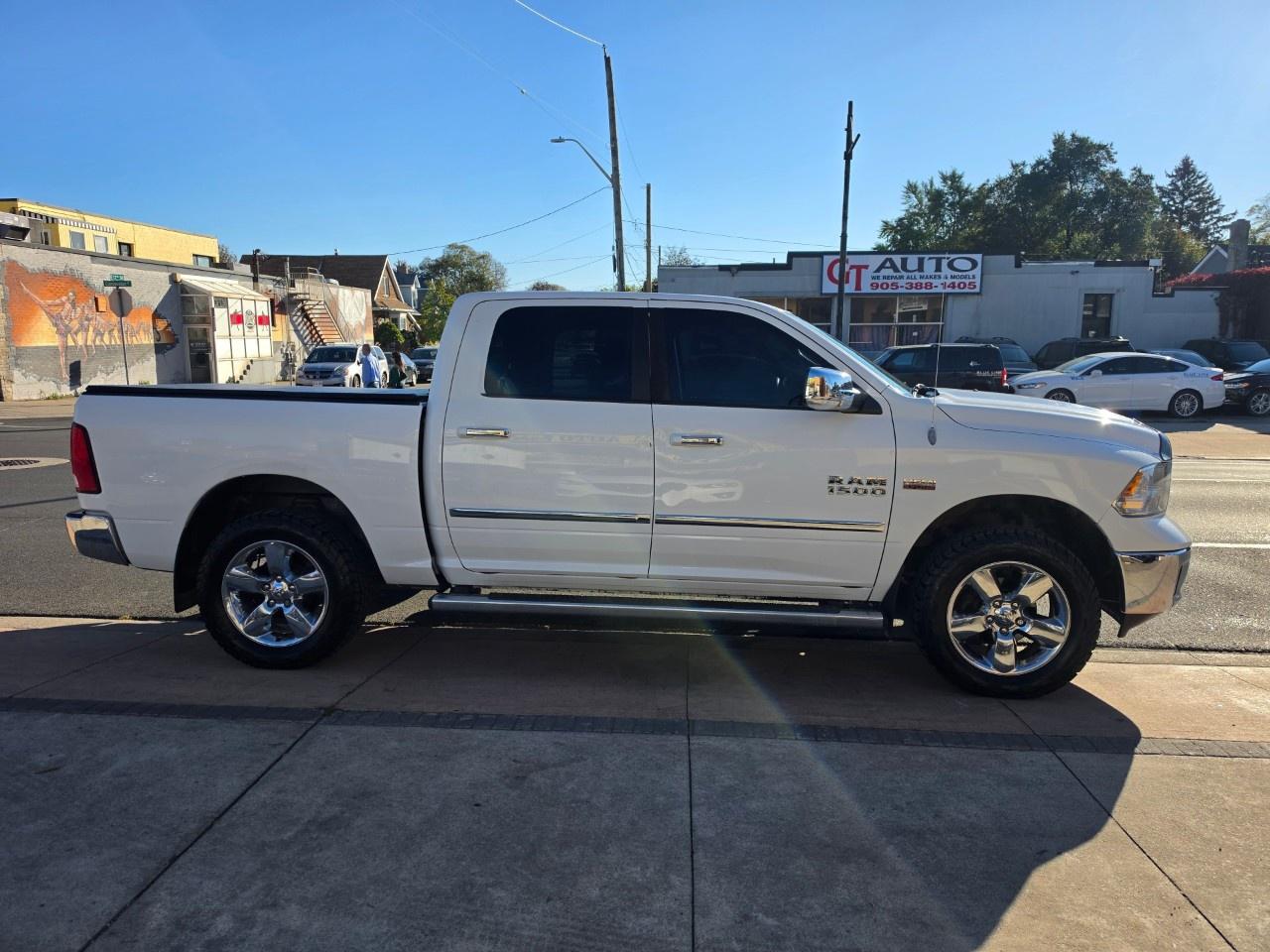2014 RAM 1500 4WD Crew Cab 5.7 Ft Box Big Horn Photo