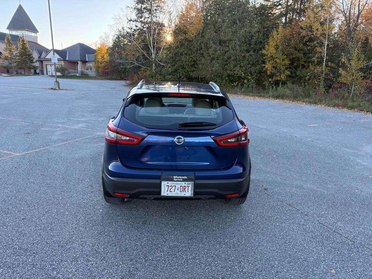 2020 Nissan Rogue SV Photo