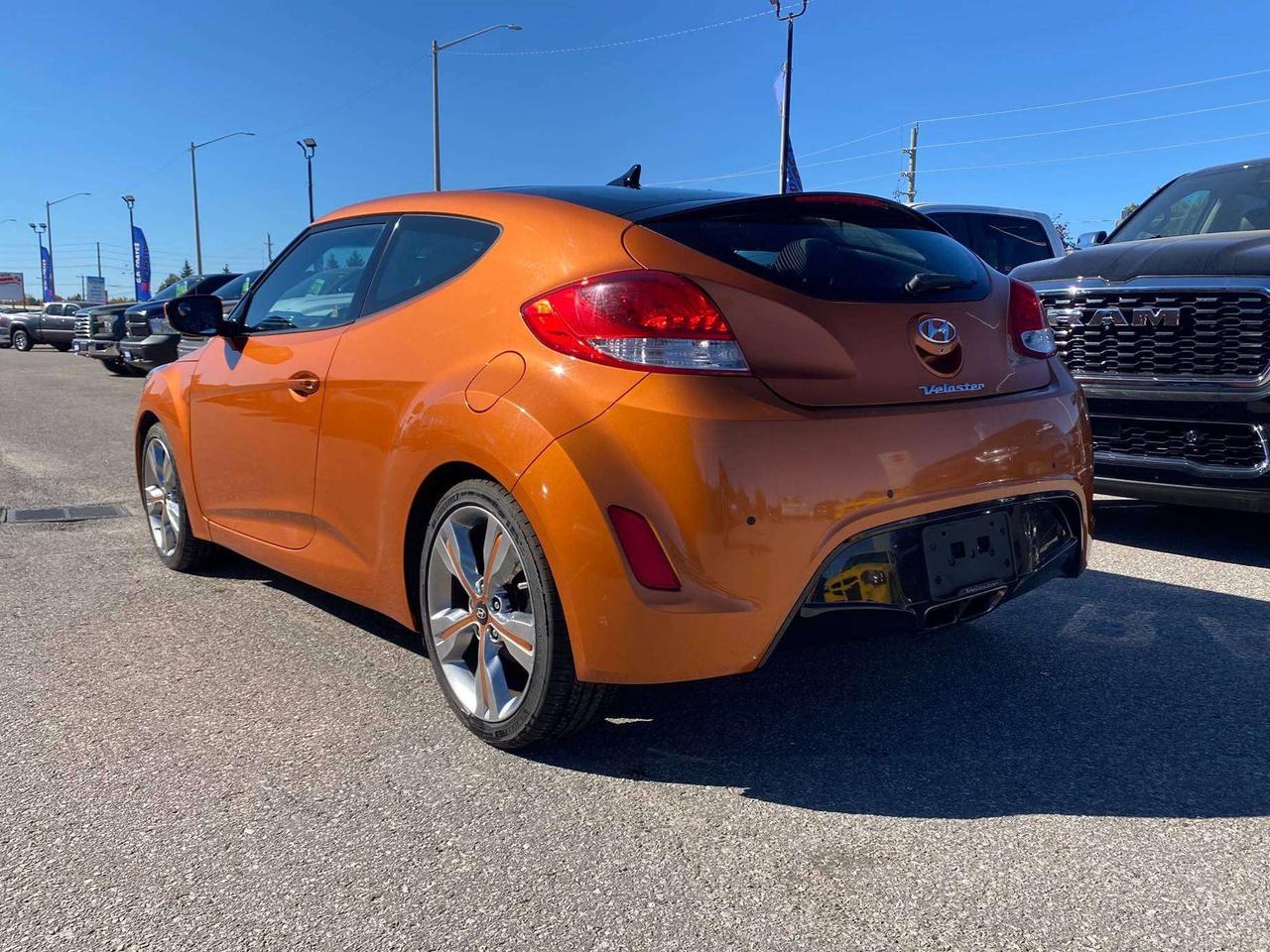 2016 Hyundai Veloster Tech ~Nav ~Cam ~Leather ~Moonroof ~Dimension Audio Photo1