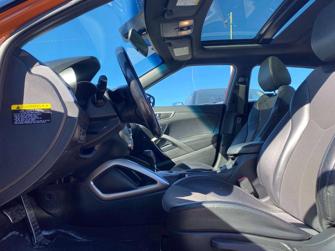 2016 Hyundai Veloster Tech ~Nav ~Cam ~Leather ~Moonroof ~Dimension Audio Photo