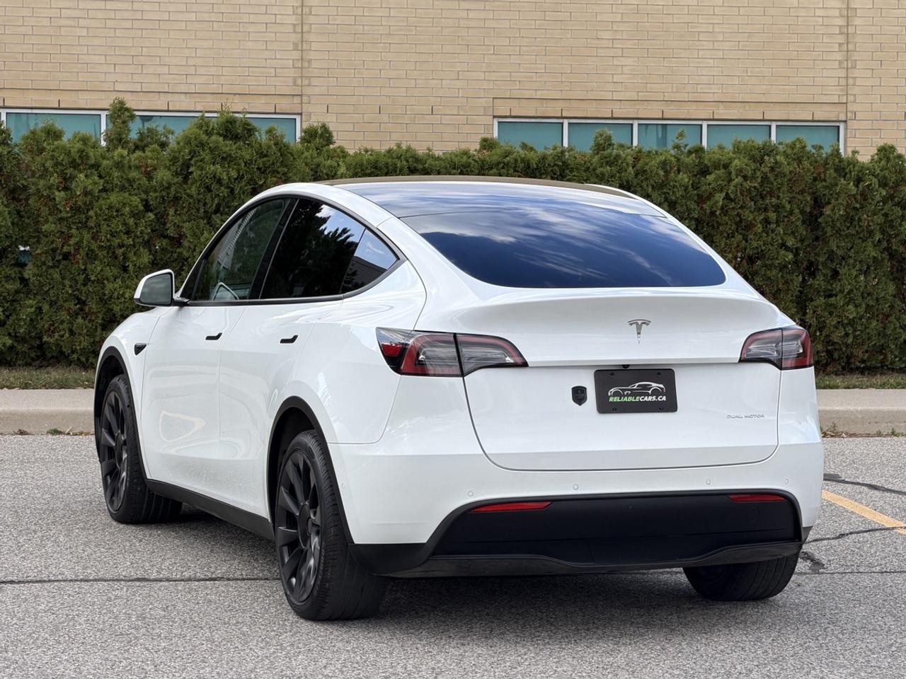 2022 Tesla Model Y LONG RANGE | AWD | No-Accident | Clean Carfax Photo