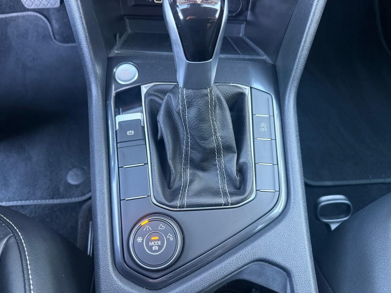 2024 Volkswagen Tiguan Comfortline 4dr All-wheel Drive 4MOTION Photo
