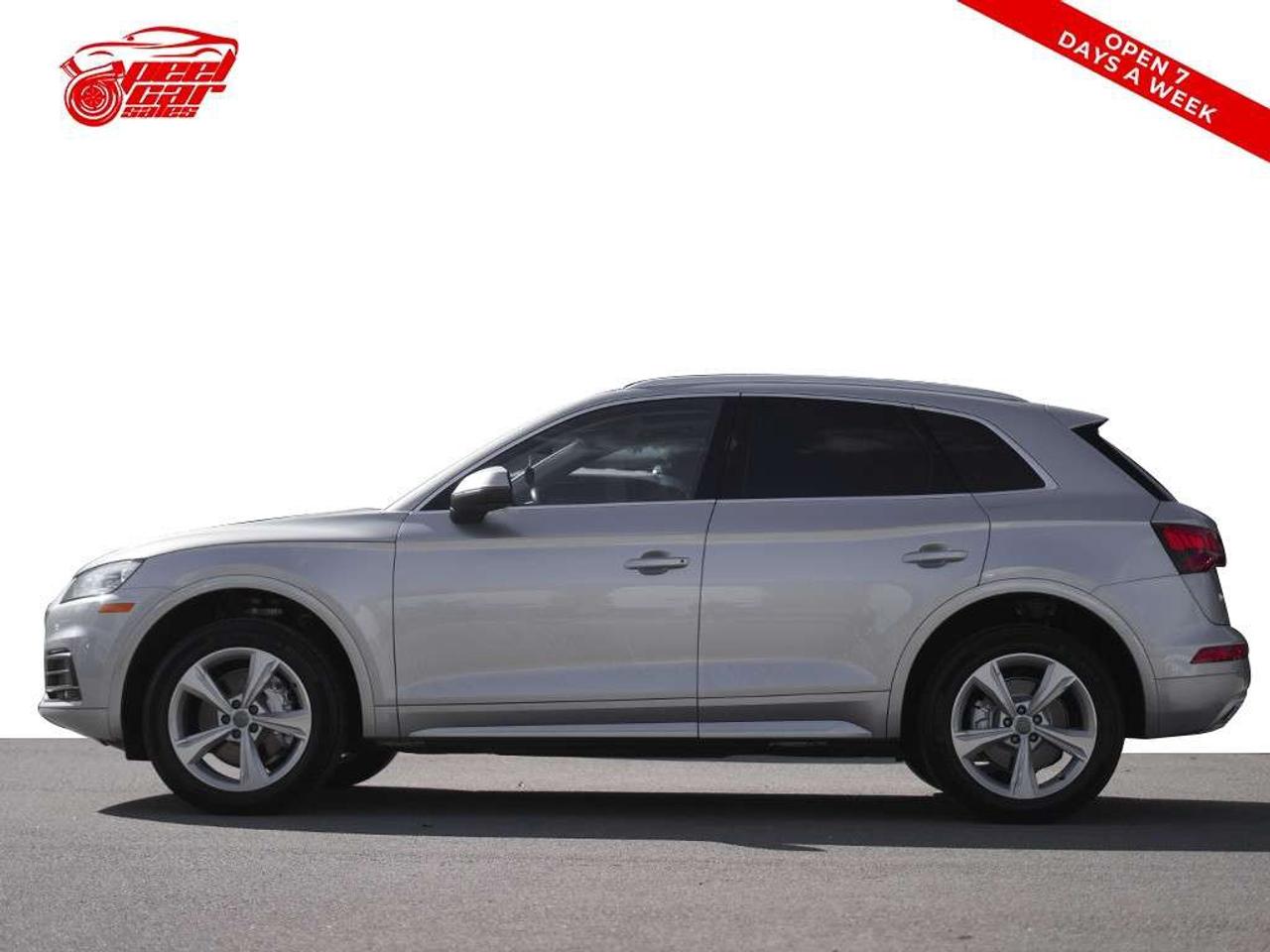 2018 Audi Q5 2.0T Progressiv Leather Seats Apple Carplay Panoramic Roof Photo