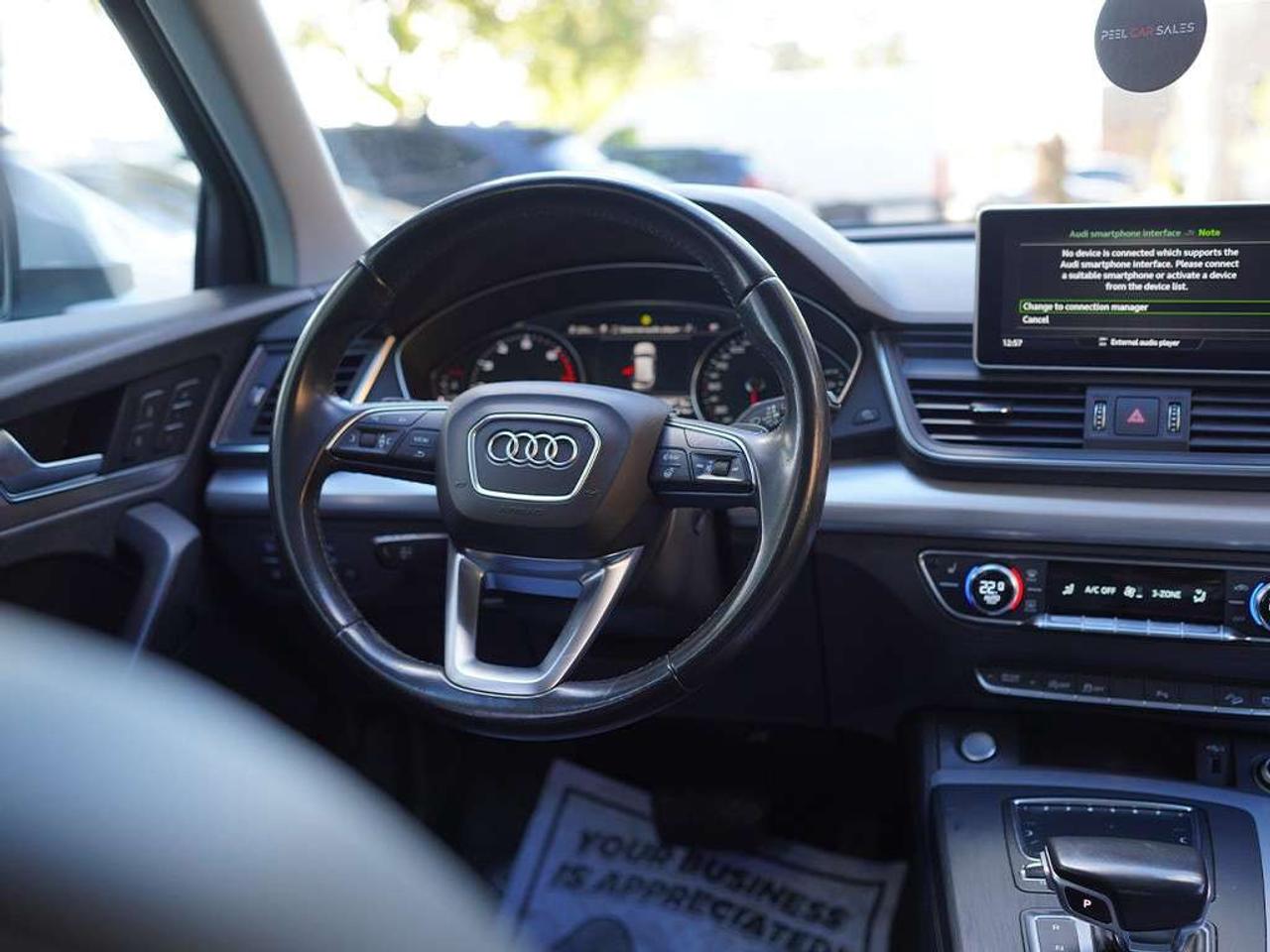 2018 Audi Q5 2.0T Progressiv Leather Seats Apple Carplay Panoramic Roof Photo