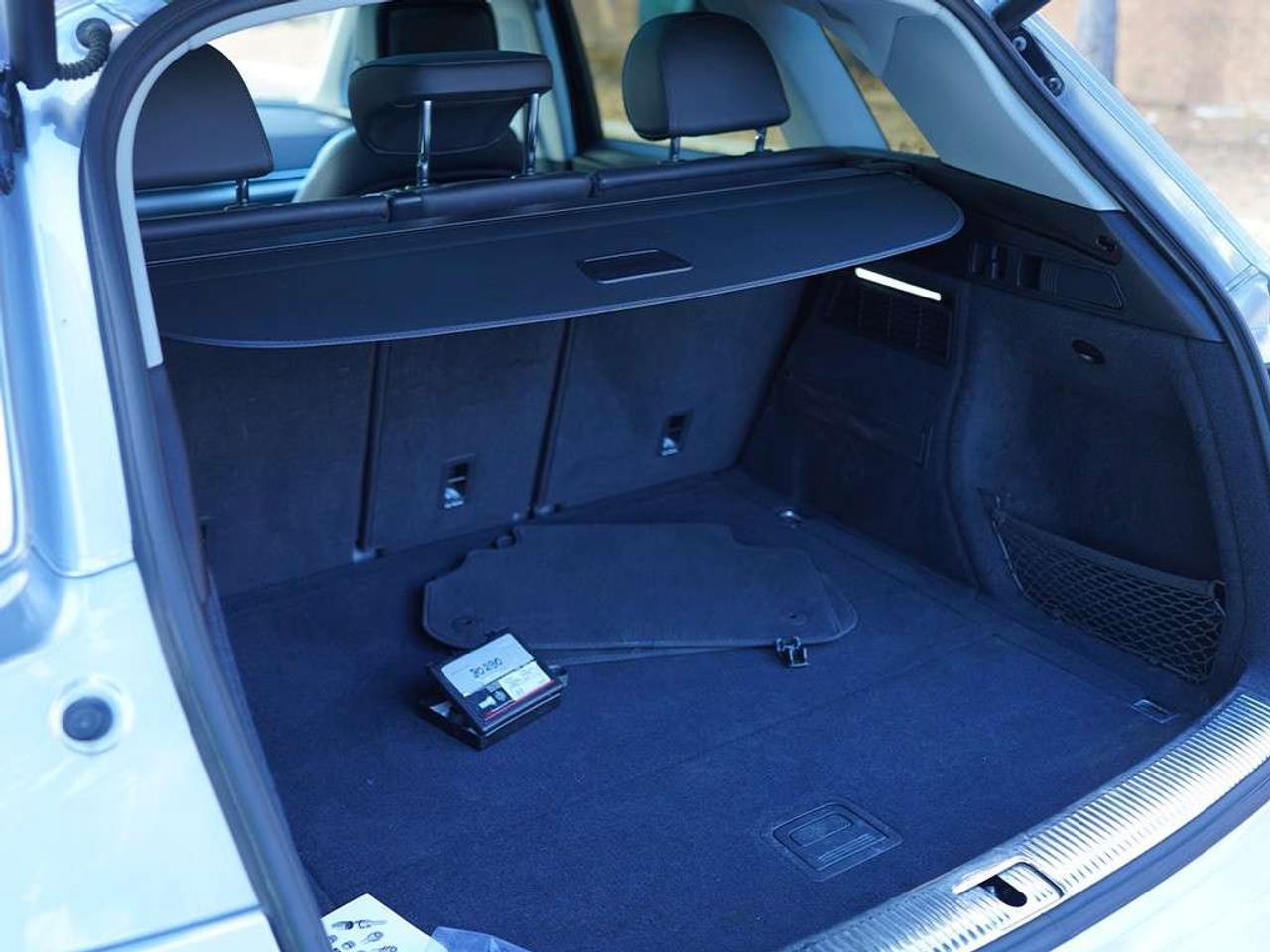 2018 Audi Q5 2.0T Progressiv Leather Seats Apple Carplay Panoramic Roof Photo