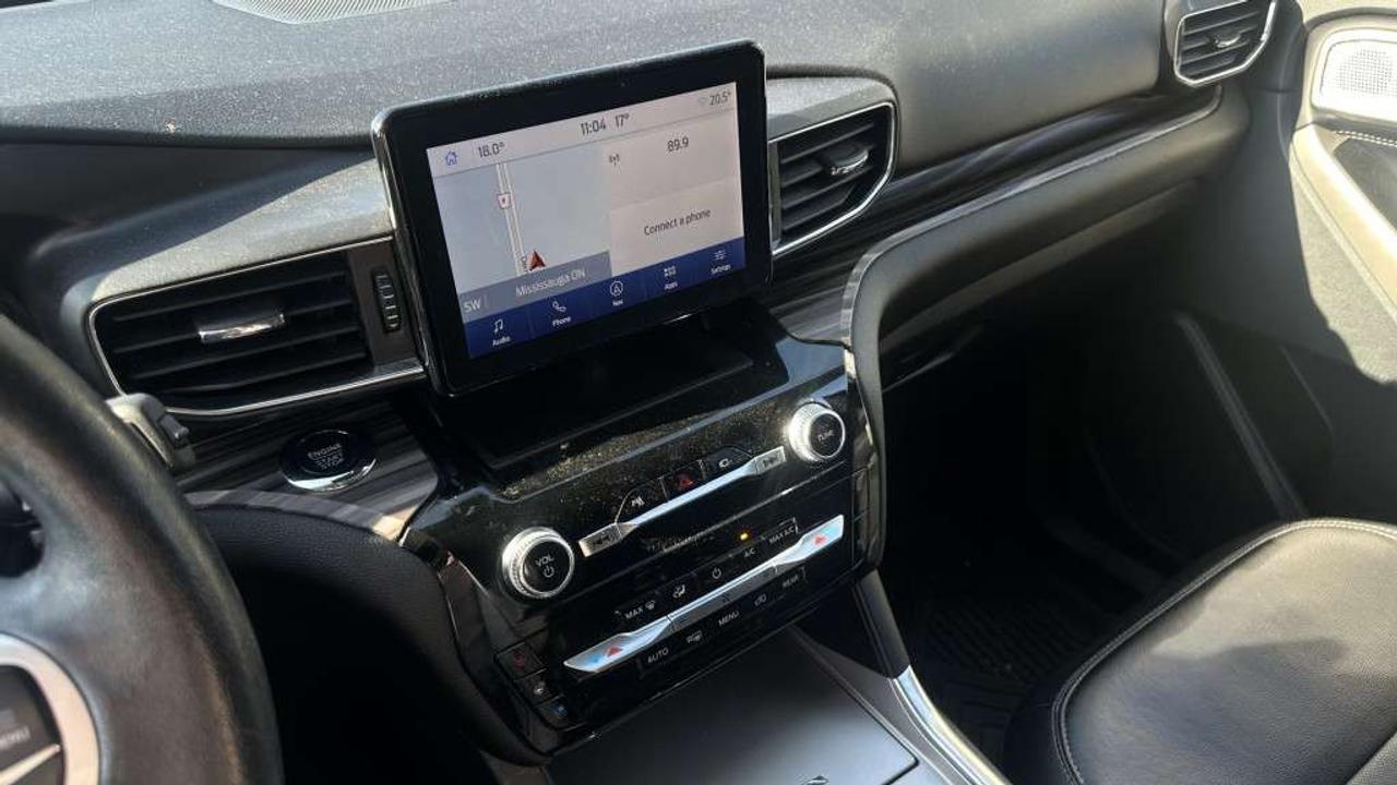 2023 Ford Explorer LIMITED Photo