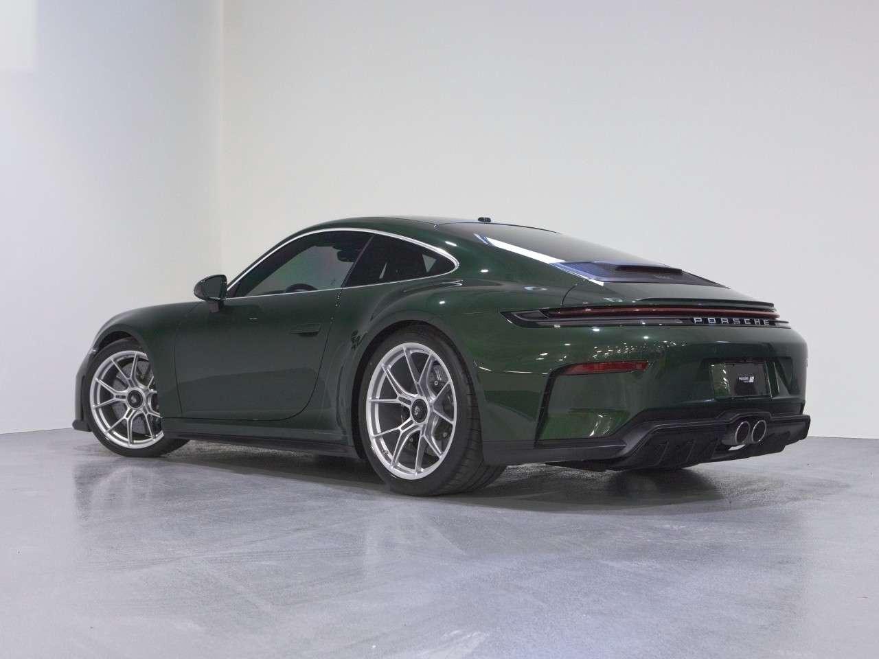2026 Porsche 911 GT3 Coupe with Touring Package Photo