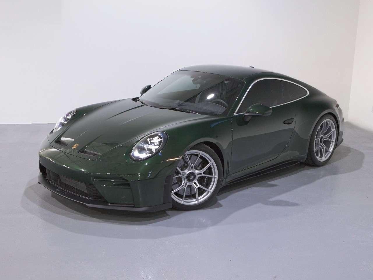 2026 Porsche 911 GT3 Coupe with Touring Package Photo1