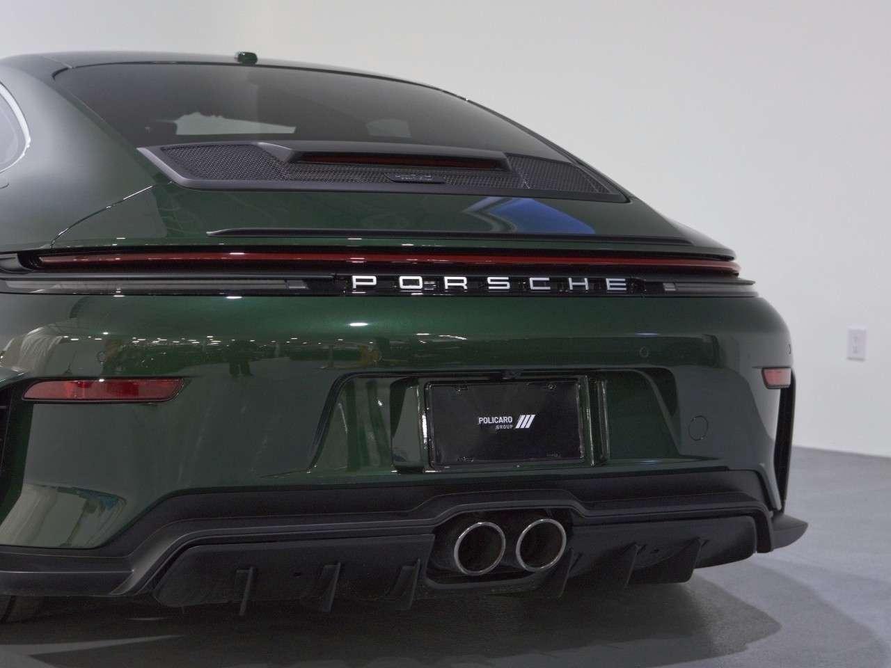 2026 Porsche 911 GT3 Coupe with Touring Package Photo