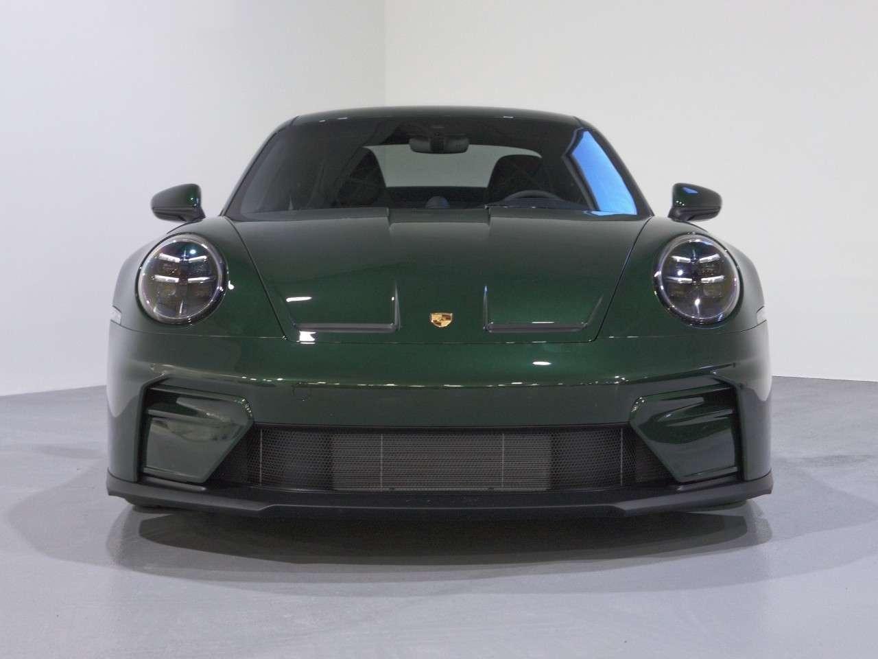 2026 Porsche 911 GT3 Coupe with Touring Package Photo