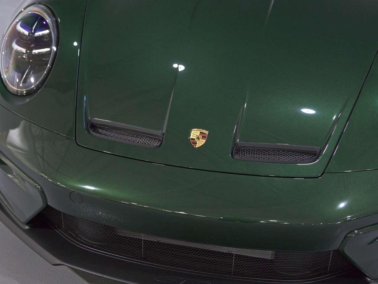 2026 Porsche 911 GT3 Coupe with Touring Package Photo