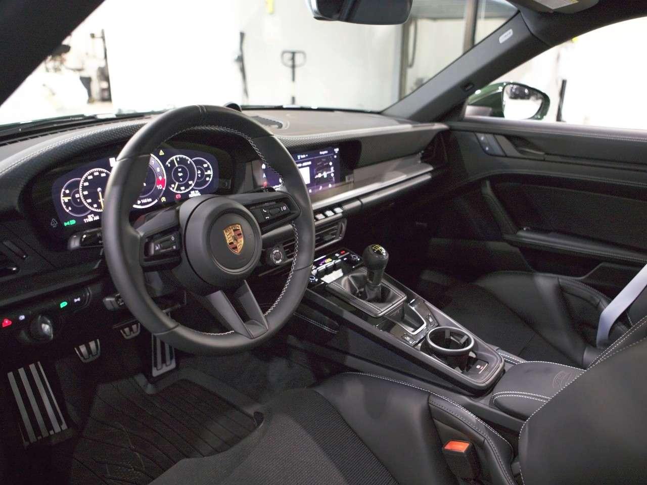 2026 Porsche 911 GT3 Coupe with Touring Package Photo