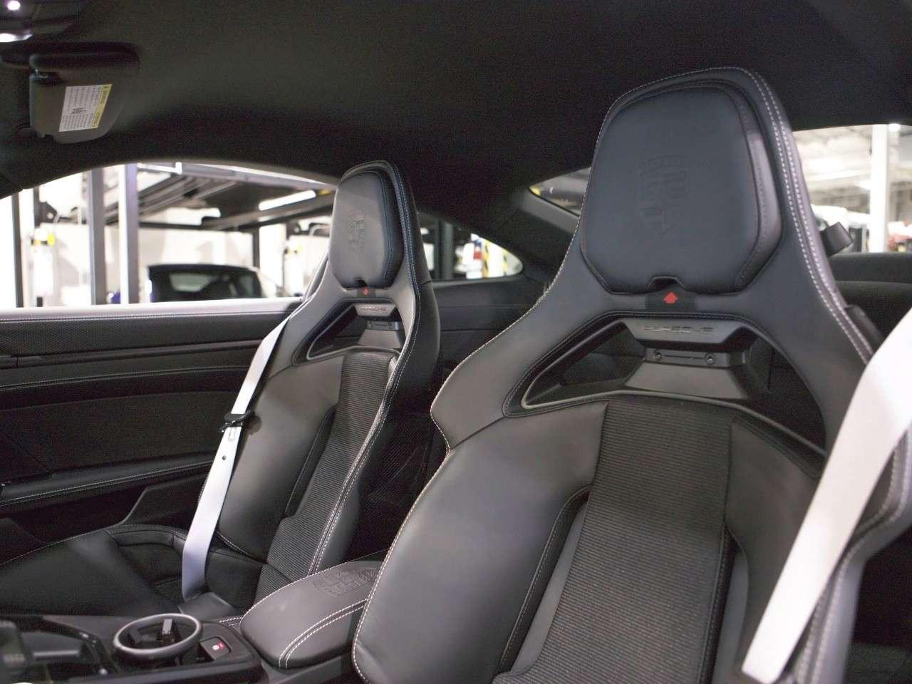 2026 Porsche 911 GT3 Coupe with Touring Package Photo