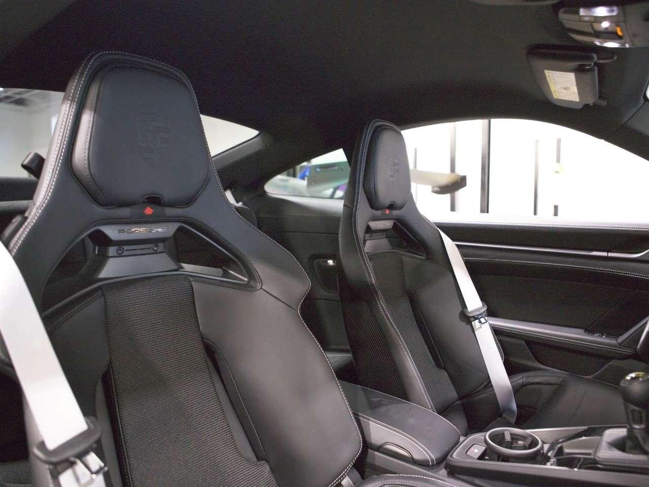 2026 Porsche 911 GT3 Coupe with Touring Package Photo