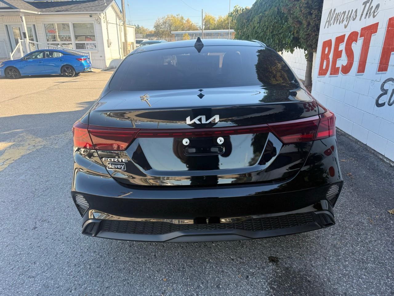 2024 Kia Forte LX 4dr Sedan Photo
