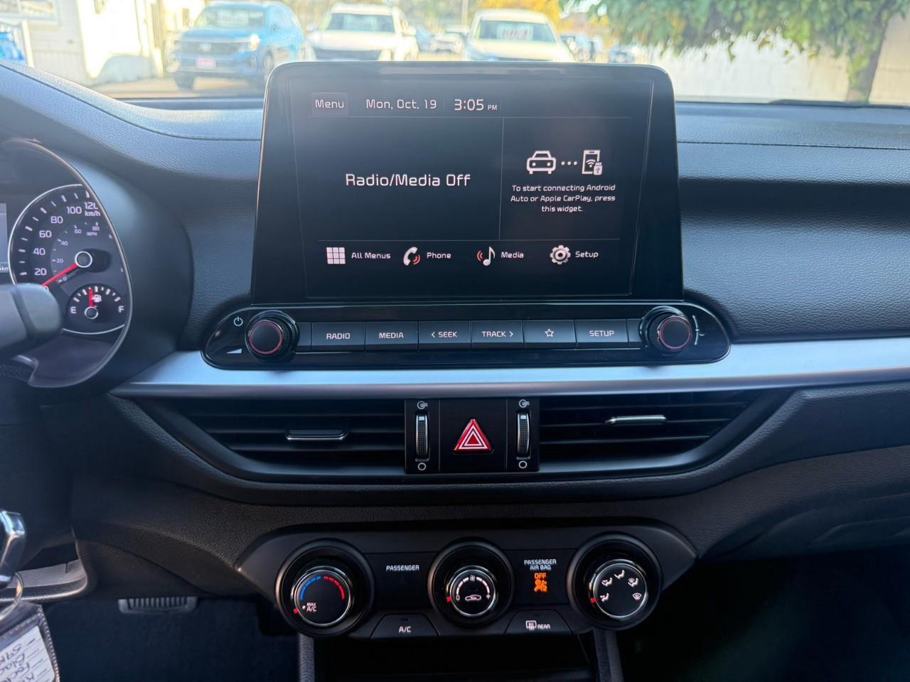 2024 Kia Forte LX 4dr Sedan Photo