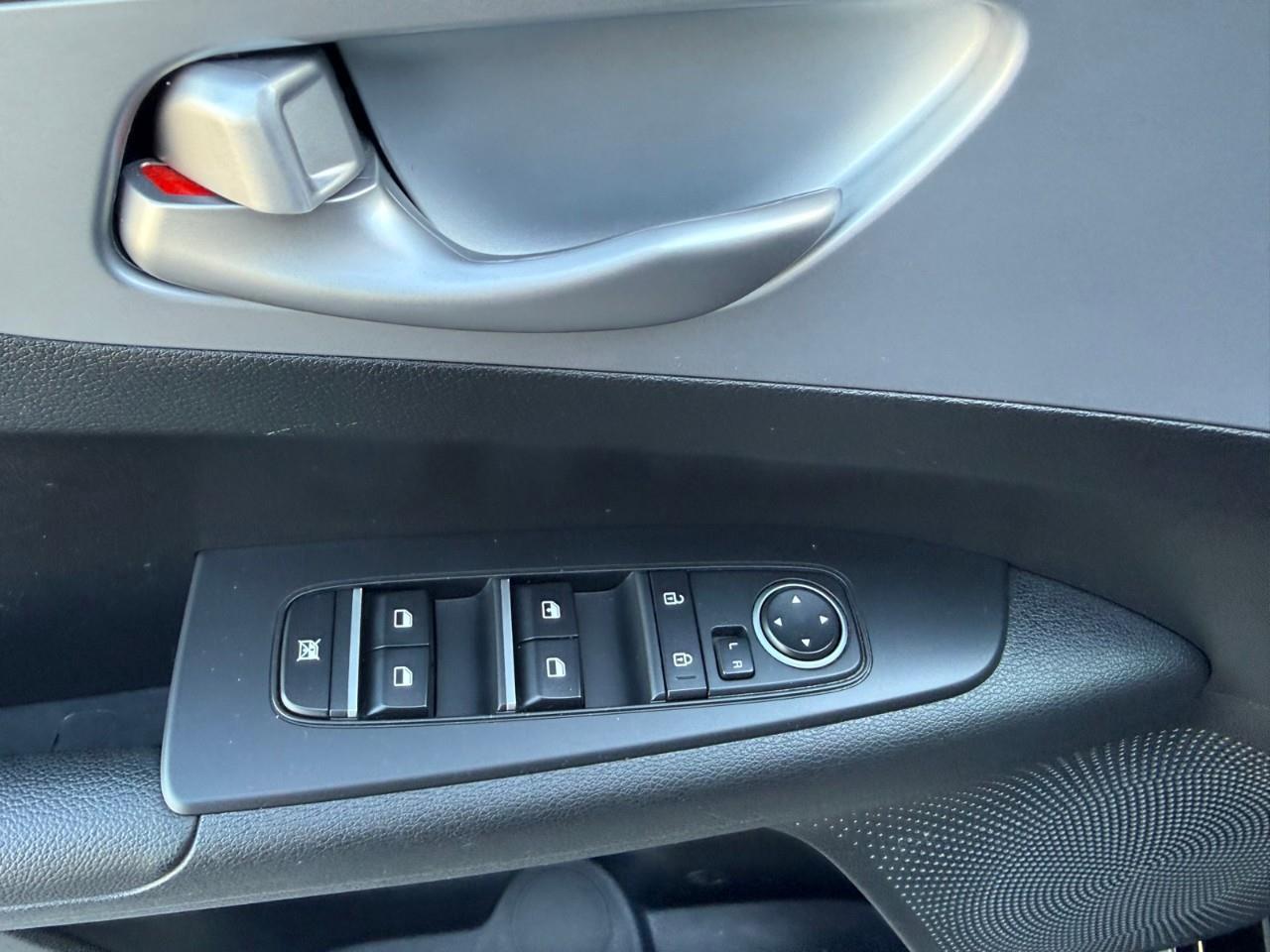 2024 Kia Forte LX 4dr Sedan Photo
