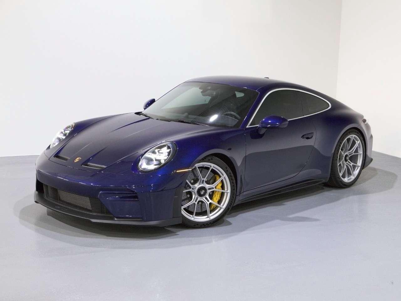 2026 Porsche 911 GT3 Coupe with Touring Package Photo1