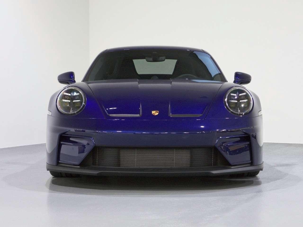 2026 Porsche 911 GT3 Coupe with Touring Package Photo