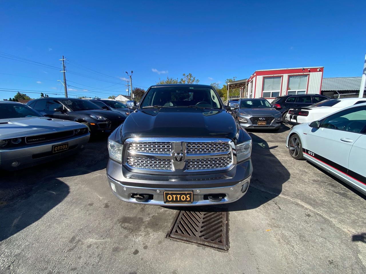 2015 RAM 1500 Laramie Photo