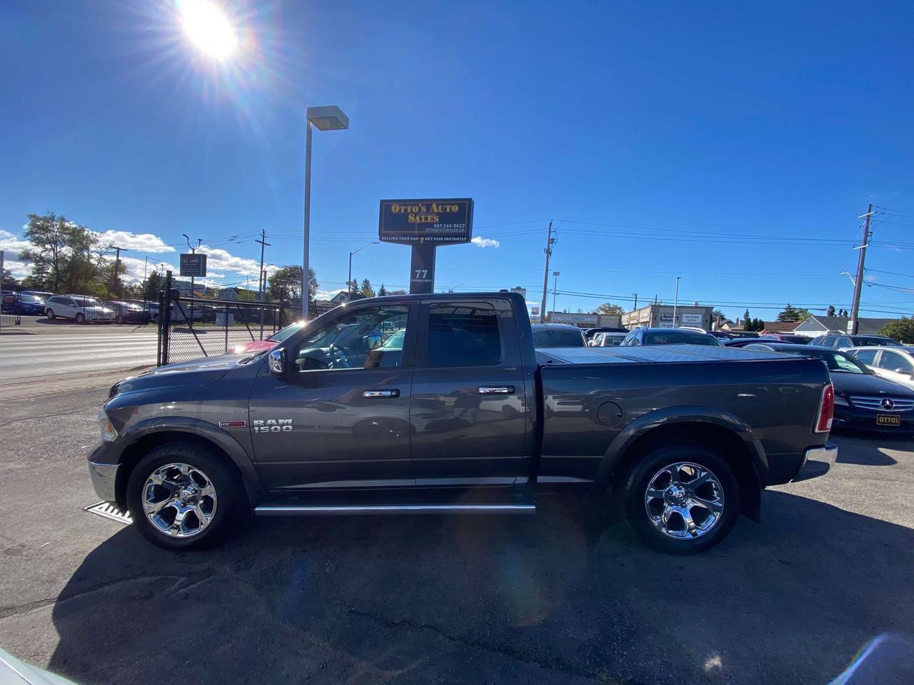 2015 RAM 1500 Laramie Photo0