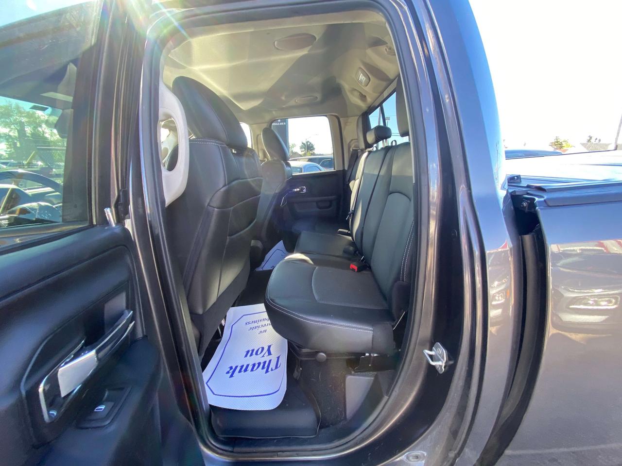 2015 RAM 1500 Laramie Photo