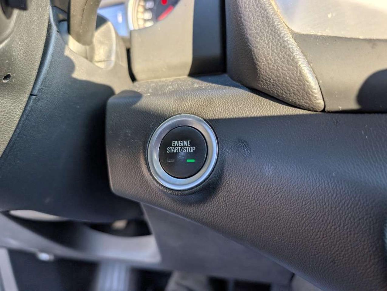 2021 GMC Terrain SLE AWD NAV  CAMERA   LANE DEPARTURE   CARPLAY Photo