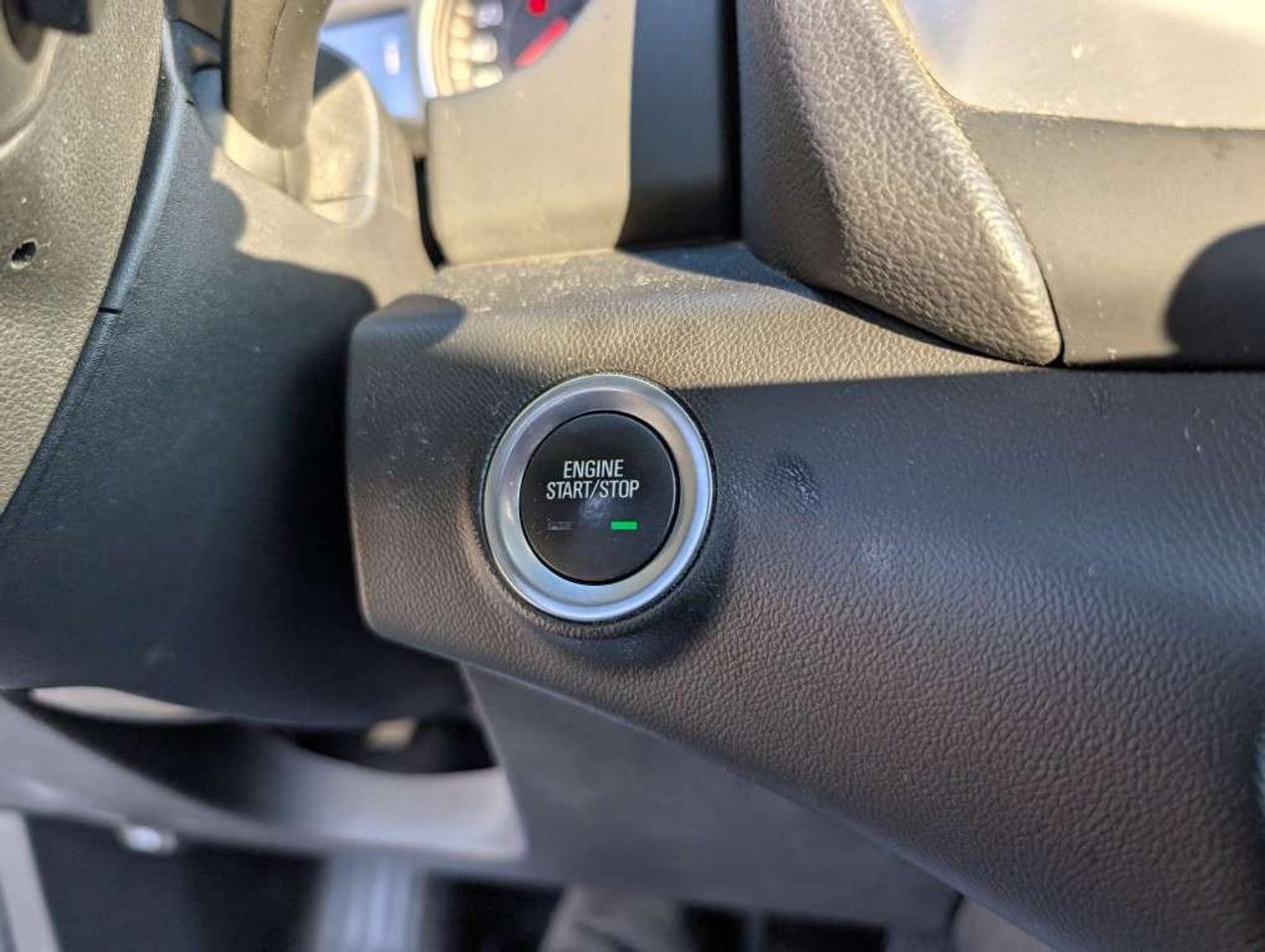 2021 GMC Terrain SLE AWD NAV  CAMERA   LANE DEPARTURE   CARPLAY Photo