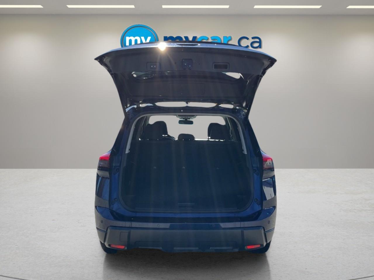 2025 Nissan Rogue  Photo