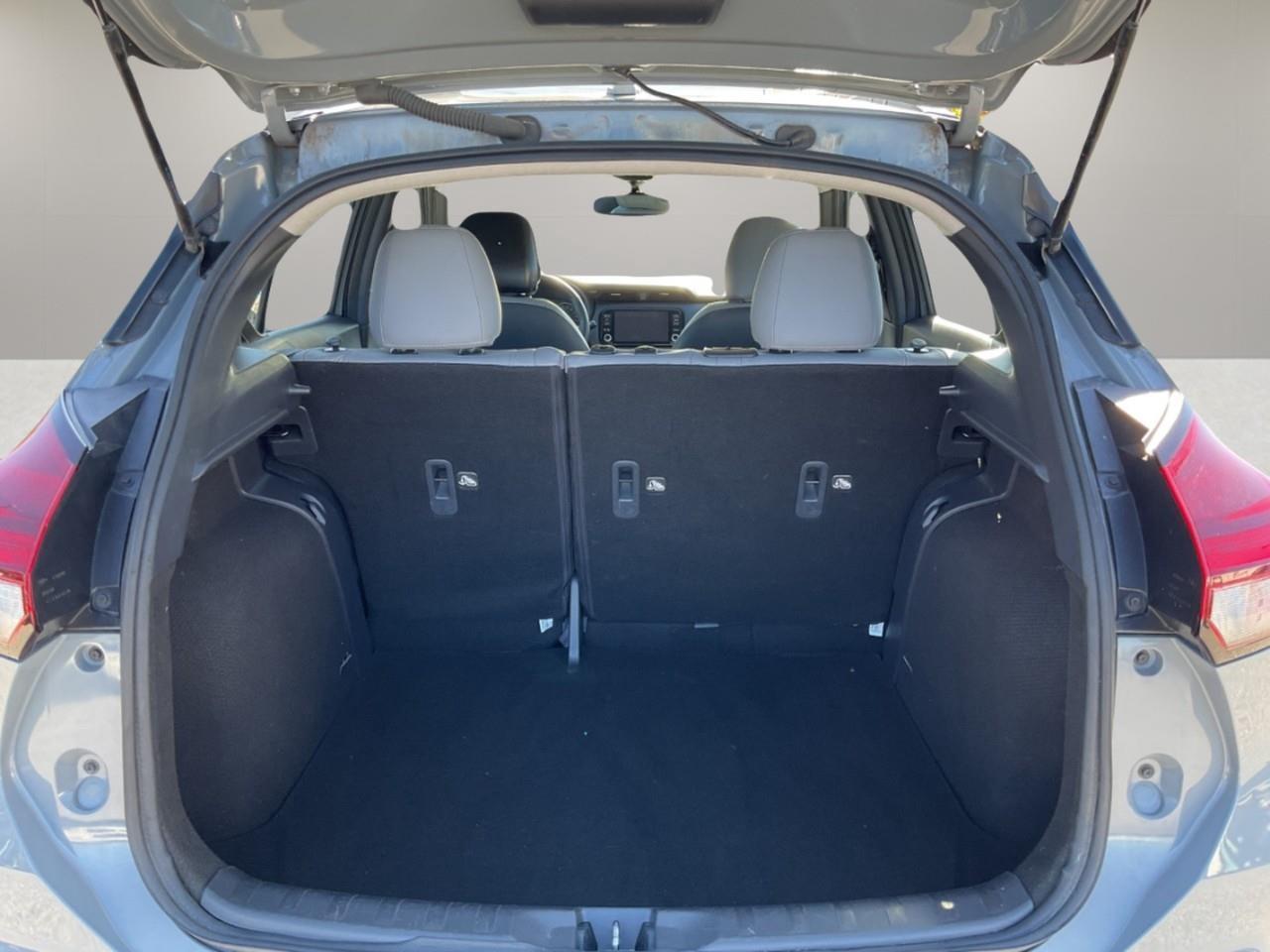 2024 Nissan Kicks SR 4dr Front-Wheel Drive Photo