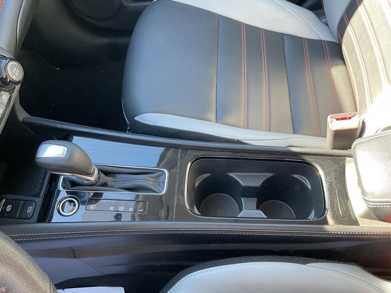2024 Nissan Kicks SR 4dr Front-Wheel Drive Photo