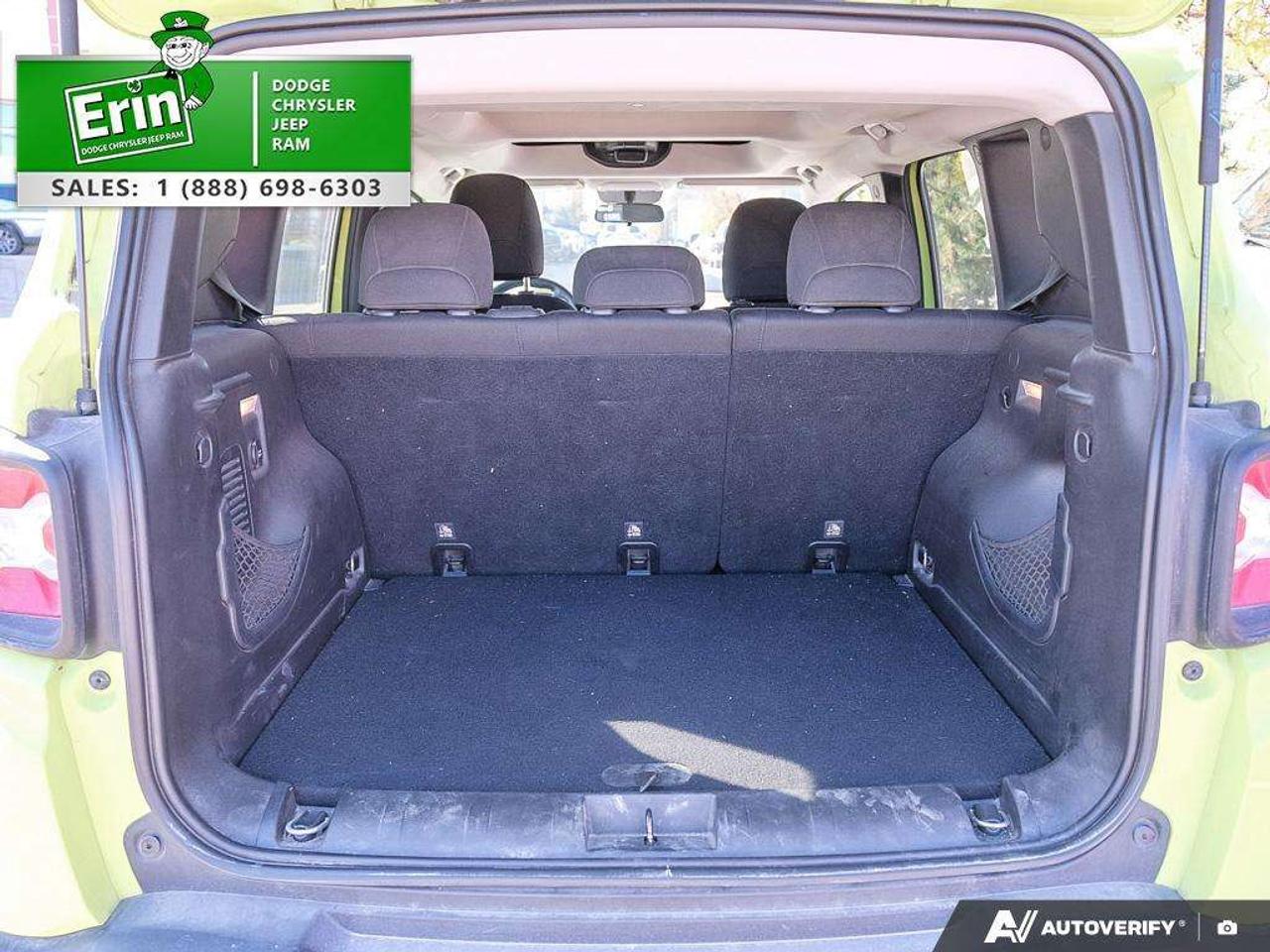 2017 Jeep Renegade SPORT 4X4 MY SKY REMOVABLE ROOF PANELS MANUAL Photo
